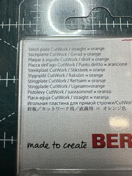 Straight stitch plate Bernina fits 5.5mm machines 720 735 475 435 535 Bernina Jeff Sewing Machine Tools Supplies Accessories
