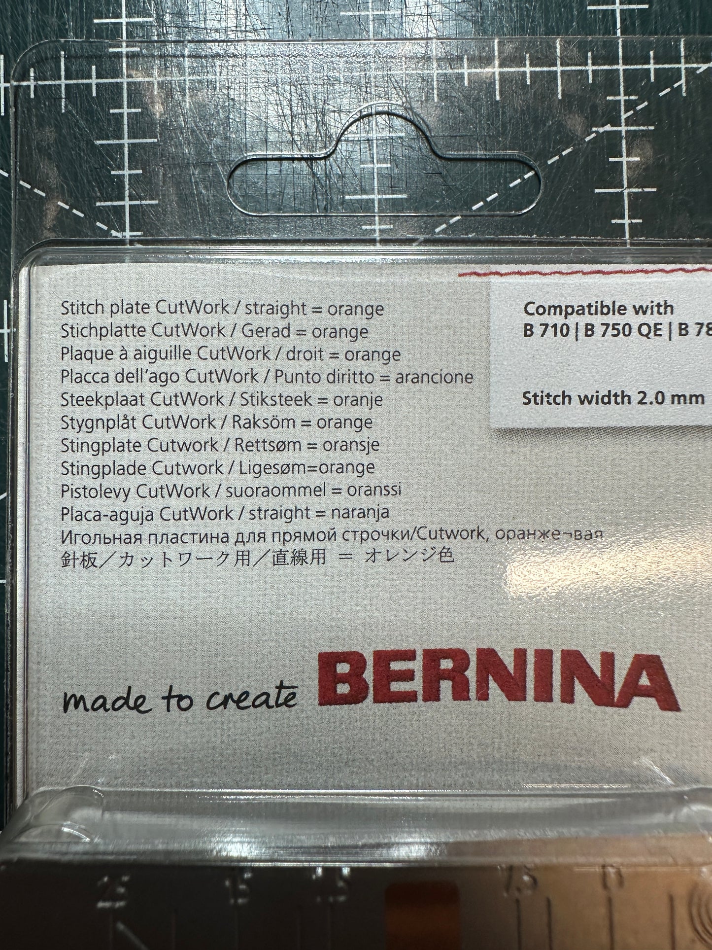 Straight stitch plate Bernina fits 790 770 780 765 750 740 710 590 580 570 480