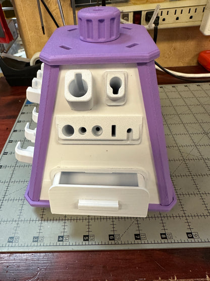 Small spinning accessory pyramid with built in holders Bernina Jeff Sewing Machine Tools Supplies Accessories