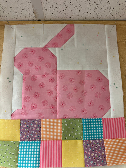 Banner Hoppy to Meet You 12.5 by 15.5 box kit Bernina Jeff Sewing Machine Tools Supplies Accessories