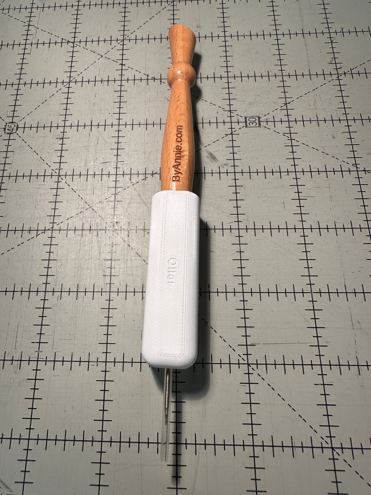 ByAnnie tool holder stick on