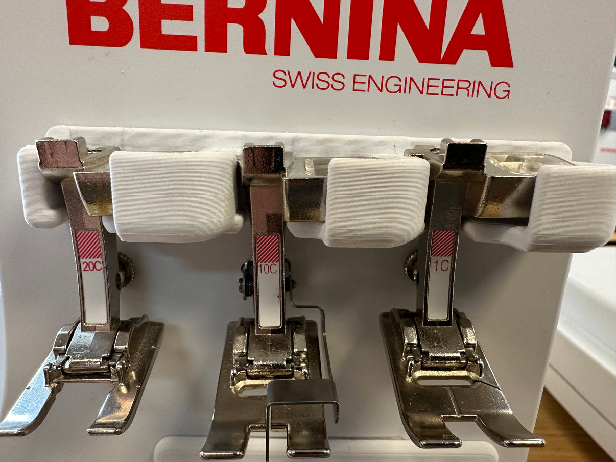 .Foot rack coded feet and dual feed fits 3 Bernina Jeff