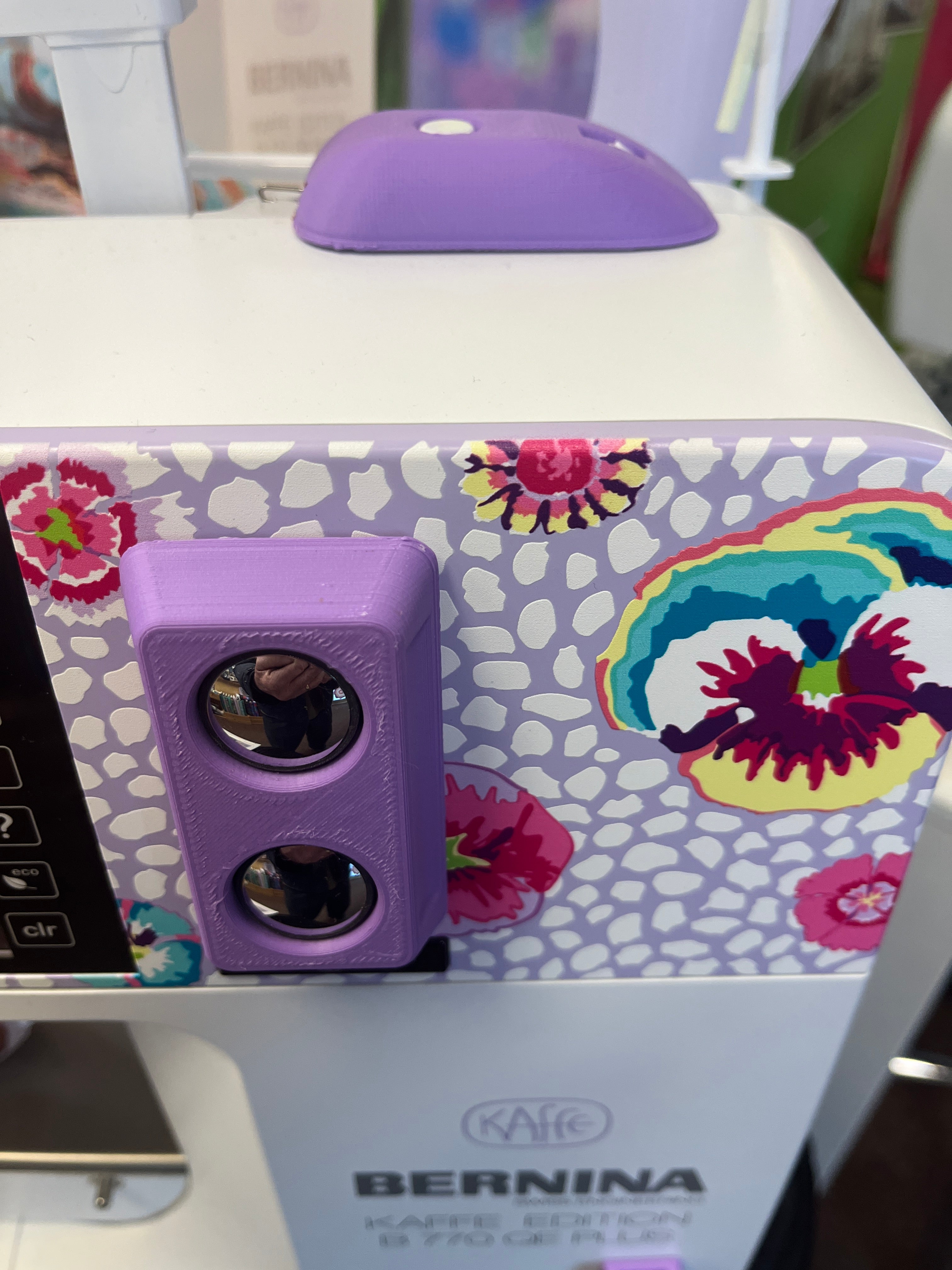 .7 series knob and bobbin winder protector purple B108 – Bernina Jeff